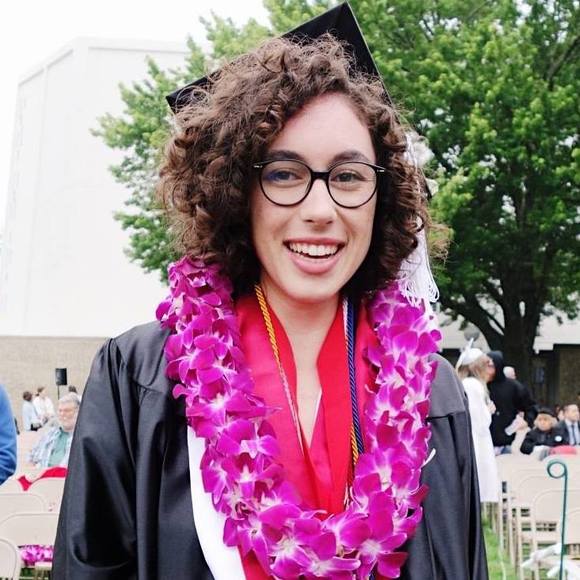 Meet your Posher, Sierra - Picture 1 of 1